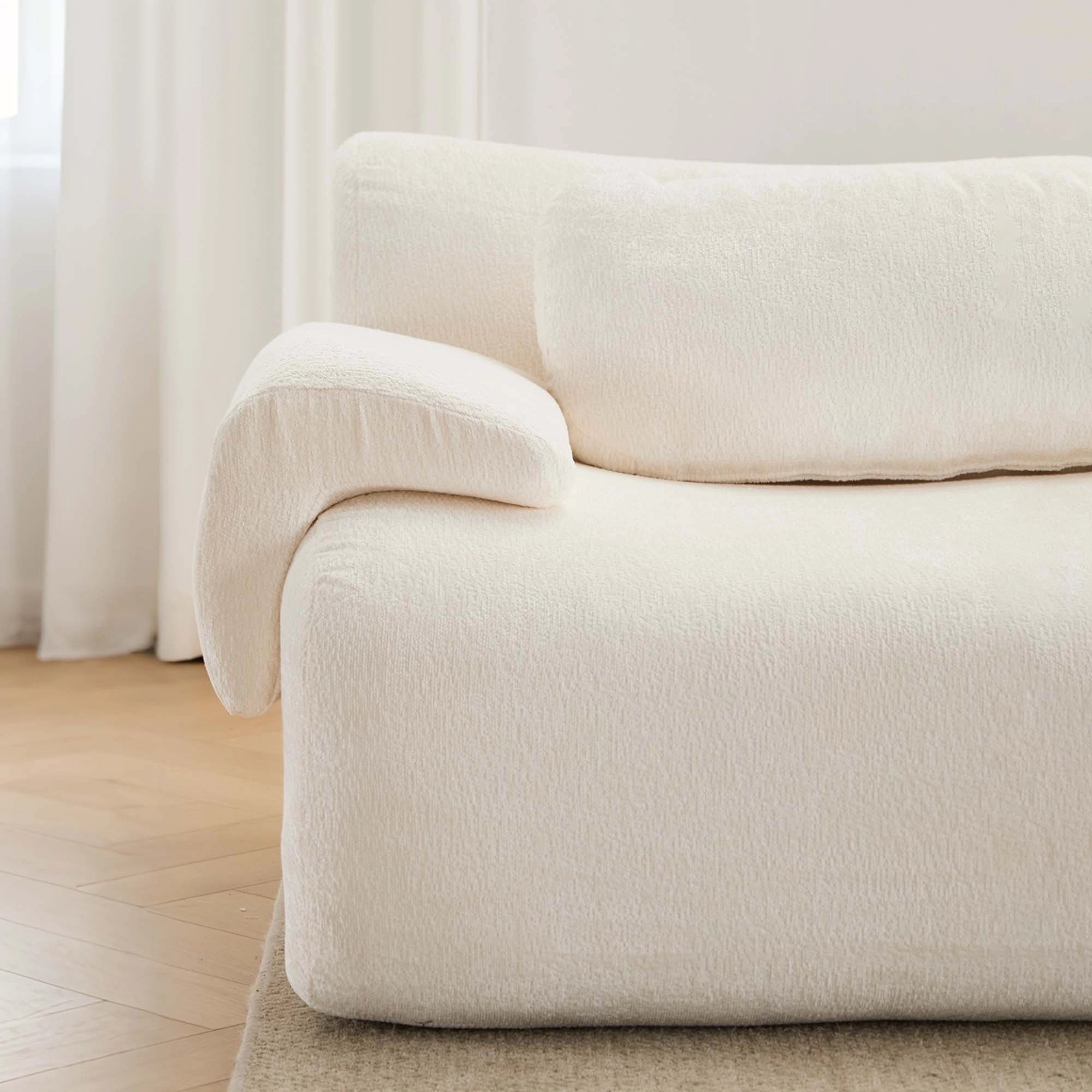 Nephele 2-Sitzer Komprimiertes Sofa mit Wellenform-Design