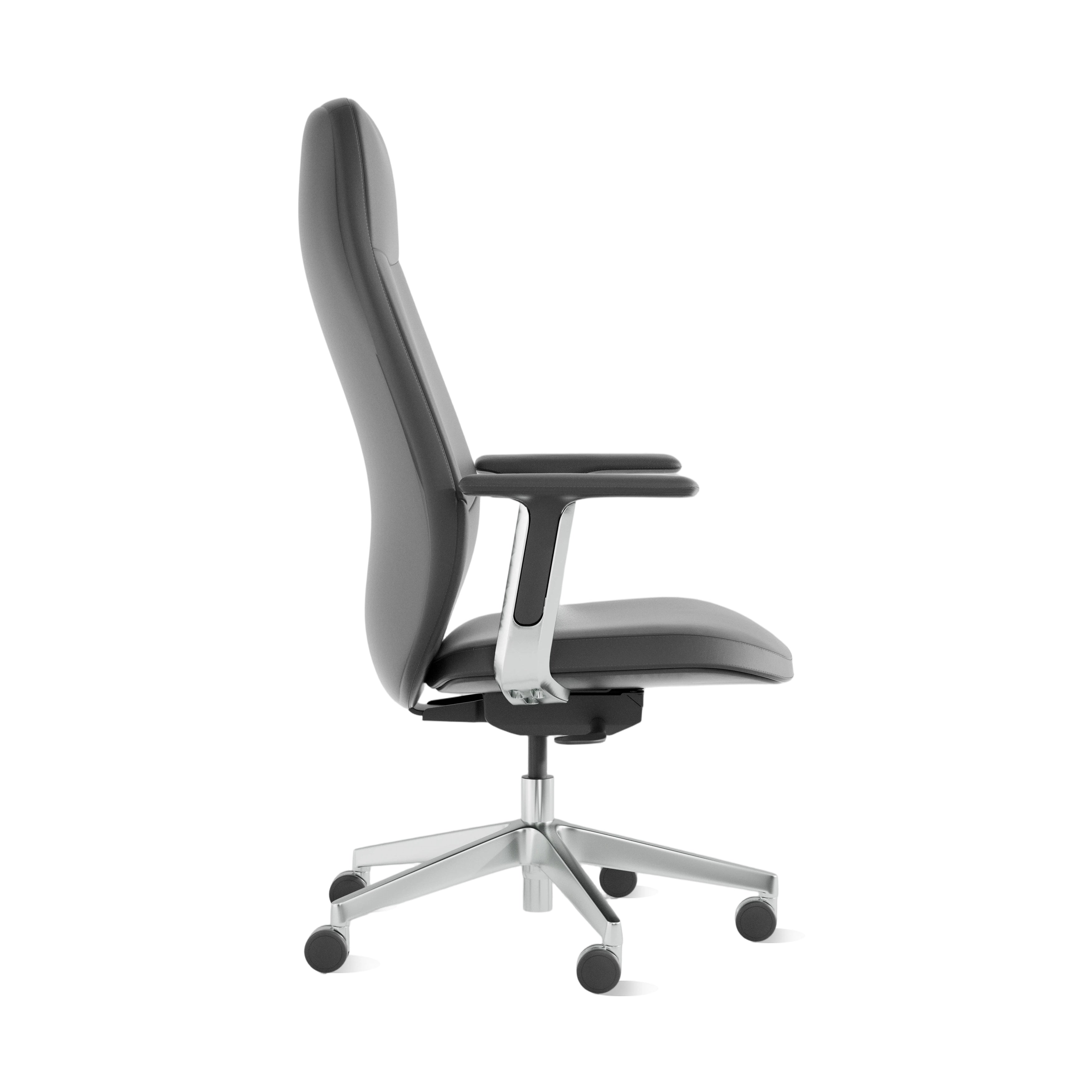 Leder-Bürostuhl, schwarz, schräger Blick auf Sitz und hohe Rückenlehne
