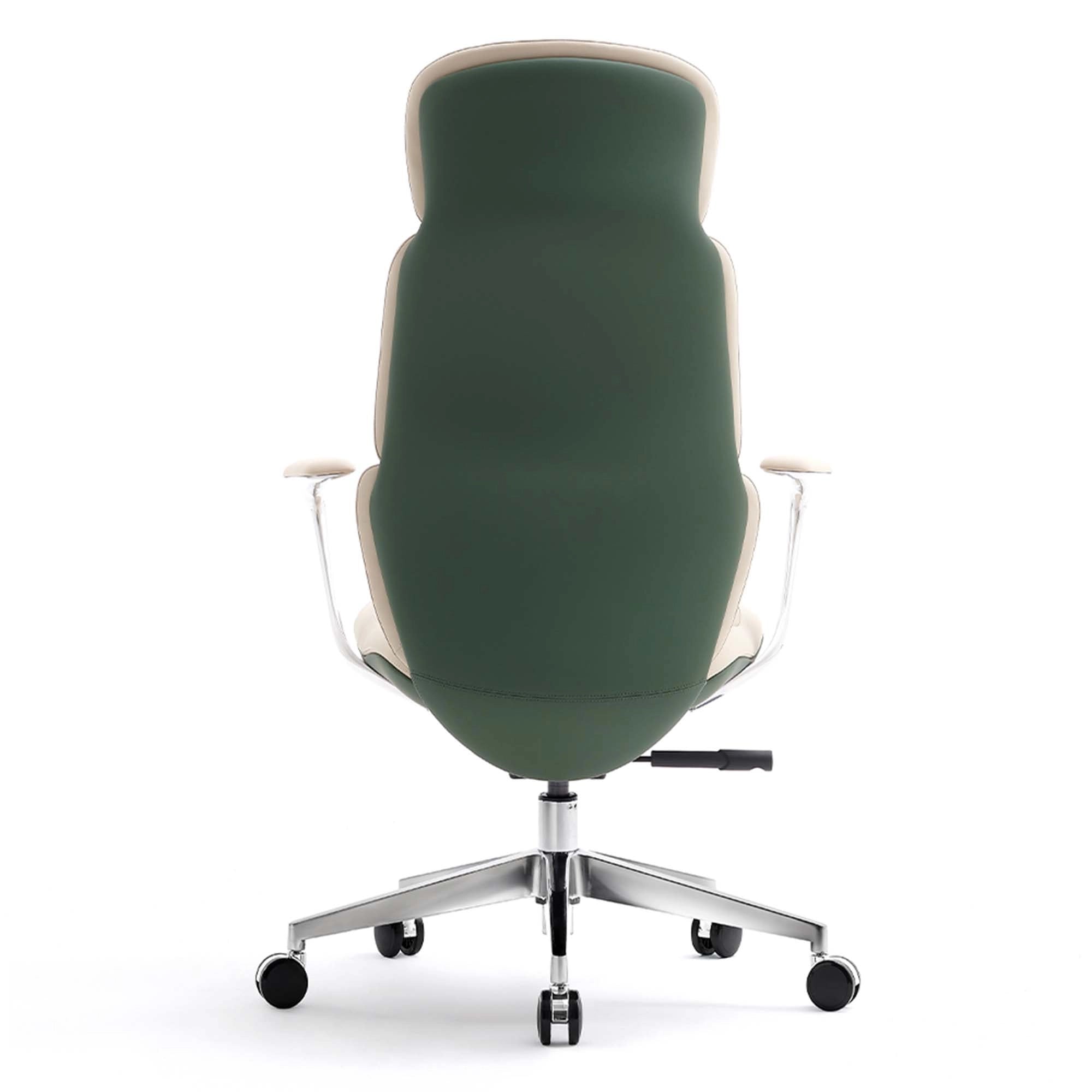Nolan Lederstuhl mit klassischem Design