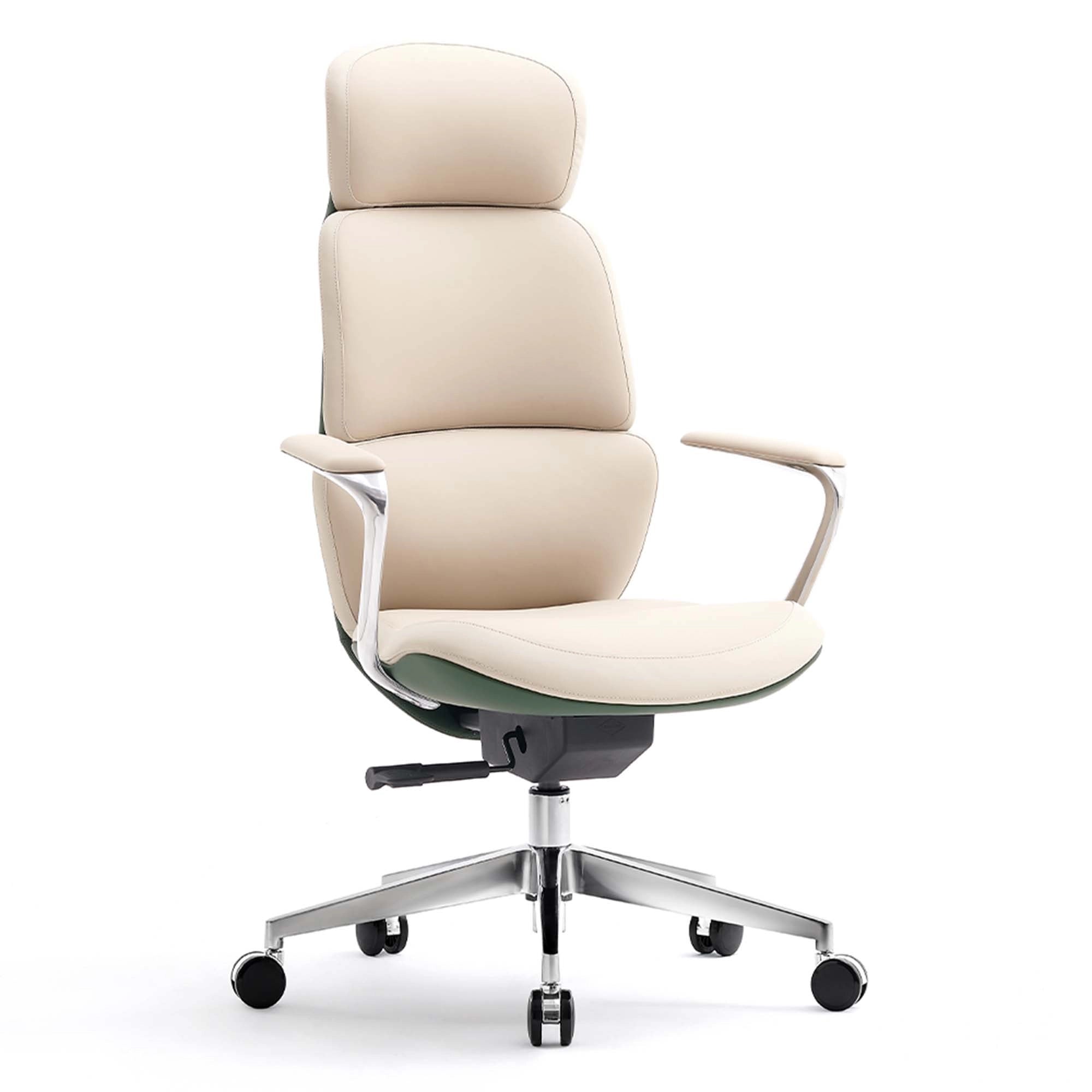 Nolan Lederstuhl mit klassischem Design