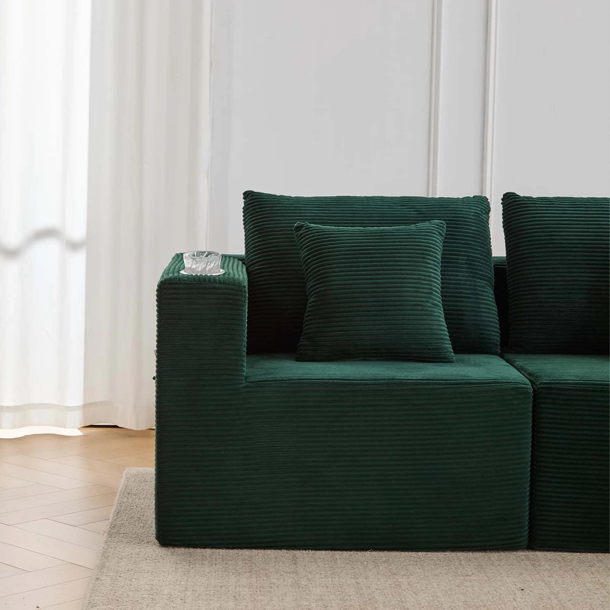Hestia Komprimiertes Modulares Sofa mit Getränkehaltern & Stauraum
